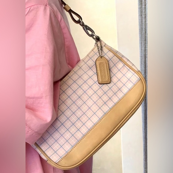 （sold) Coach bag pink plaid y2k style - Picture 7 of 7